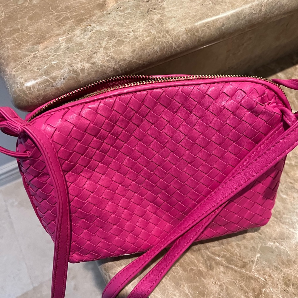 Woven Crossbody Bag in Hot Pink